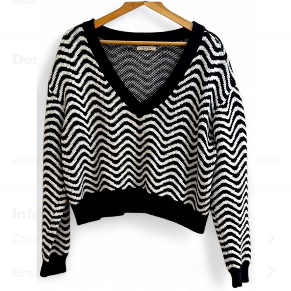 PacSun Women’s Black & White Chevron Goth Punk Alt Fashion Sweater  - Large